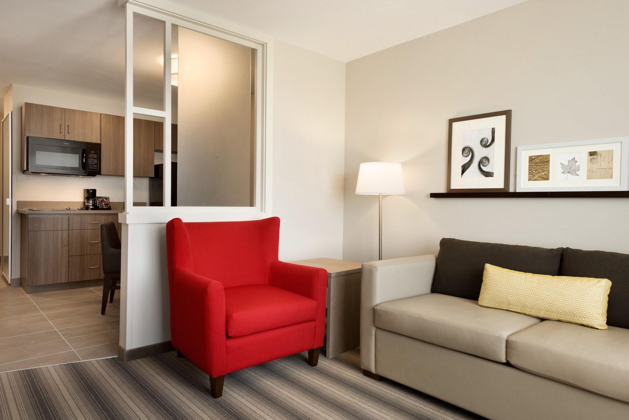 Country Inn & Suites By Radisson, Indianola, Ia Екстериор снимка