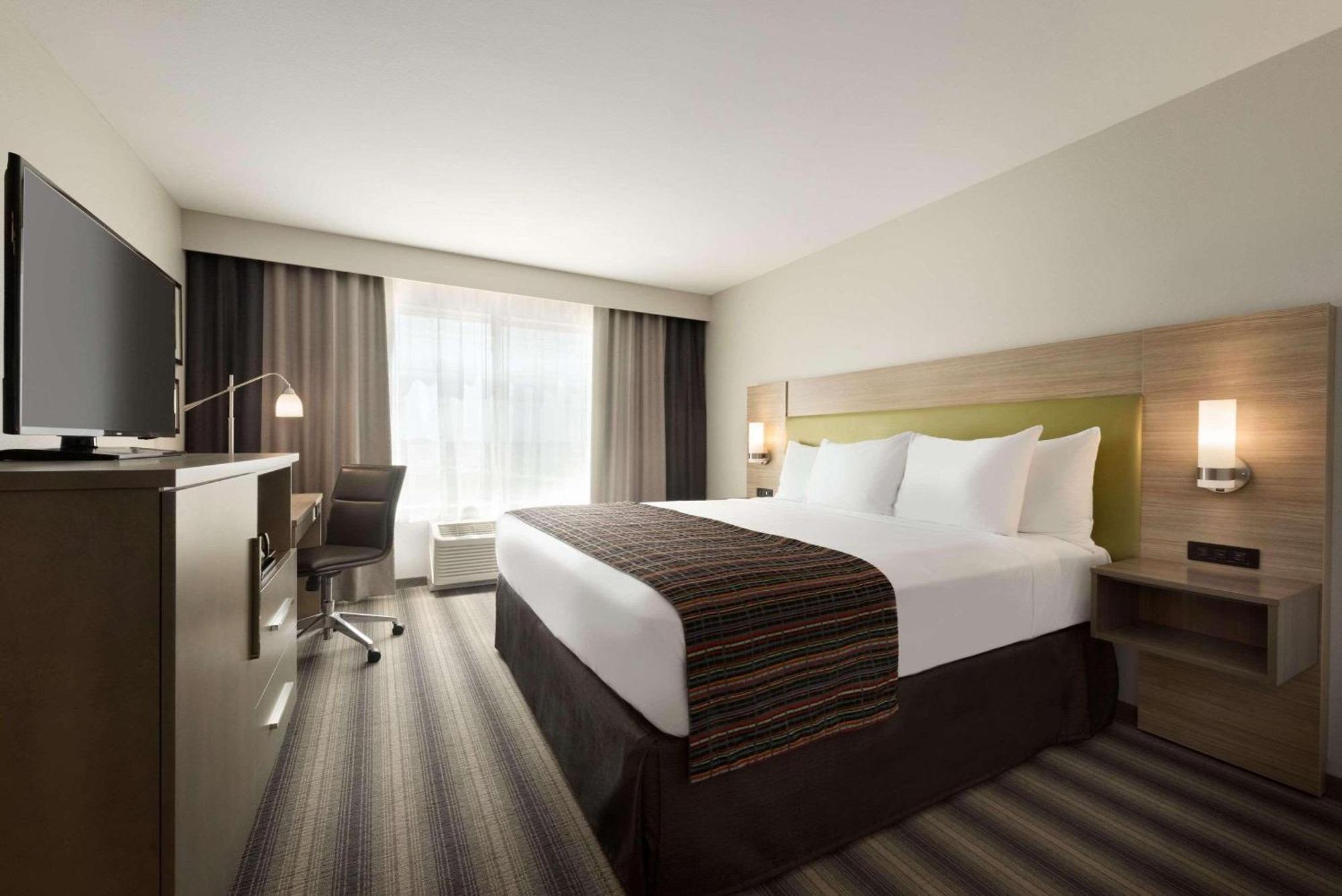 Country Inn & Suites By Radisson, Indianola, Ia Екстериор снимка