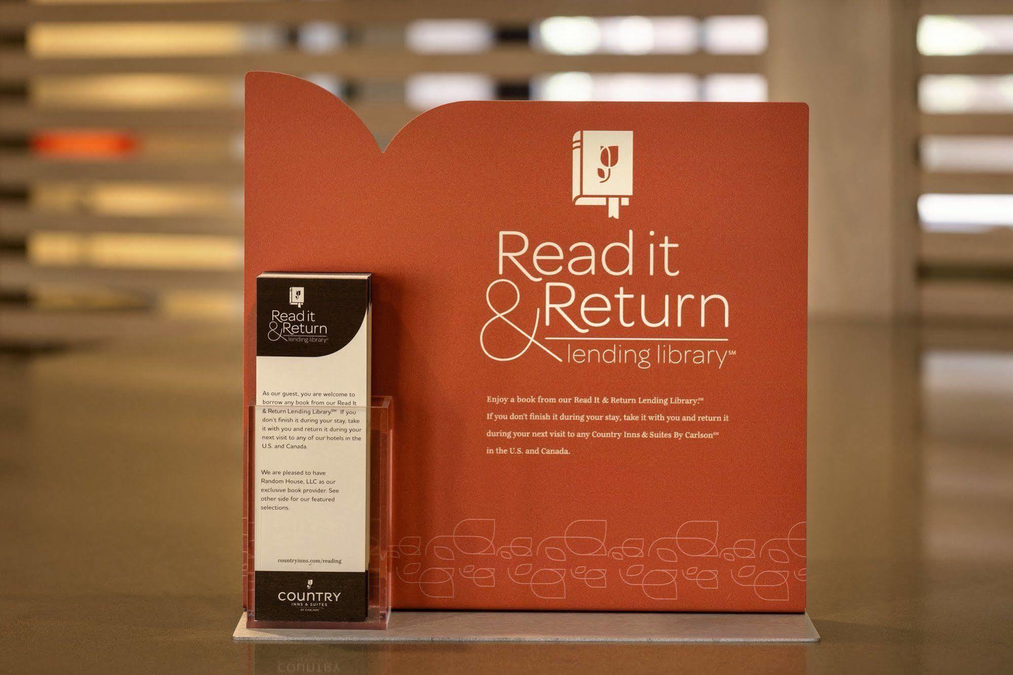 Country Inn & Suites By Radisson, Indianola, Ia Екстериор снимка